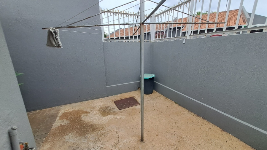 3 Bedroom Property for Sale in Langenhovenpark Free State